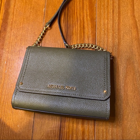 Michael Kors Crossbody Small Bag with Strap - Picture 2 of 6